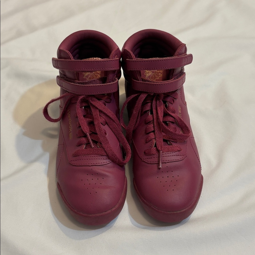 Reebok Girls' Freestyle Monochromatic Maroon High Top Casual Sneakers